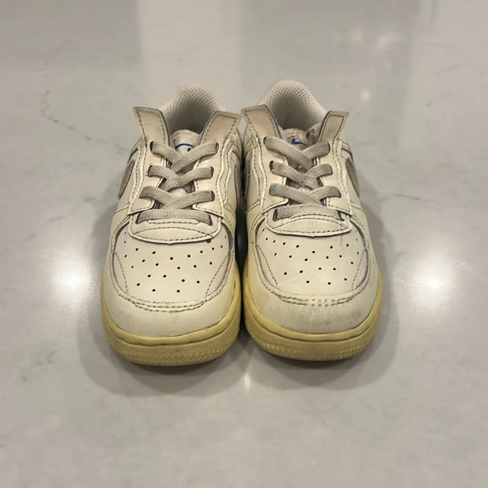 Nike Air force, toddler boy size 9